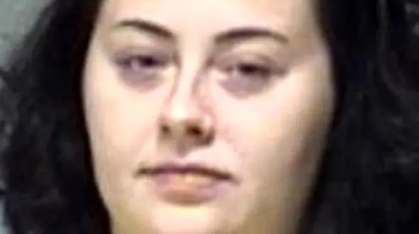 مادر مست جان دختر 2 ساله اش را گرفت +عکس