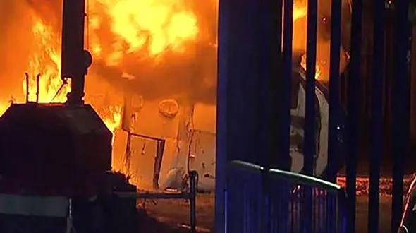 انفجار در درمانگاه اصفهان / 2 حادثه تصادف در اصفهان 