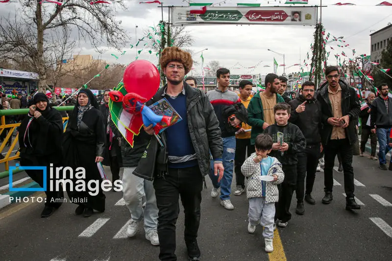 حضور مردم ایران در راهپیماتیی 22 بهمن 1404