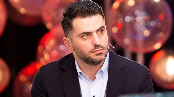 شغل جدید علی ضیا چیست؟ / آقای بازیگر پس از صداوسیما دست به کارهای عجیب زد !