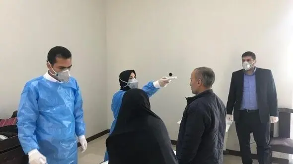 دمای بدن مراجعین مجلس برای پیشگیری از ویروس کرونا کنترل می شود
