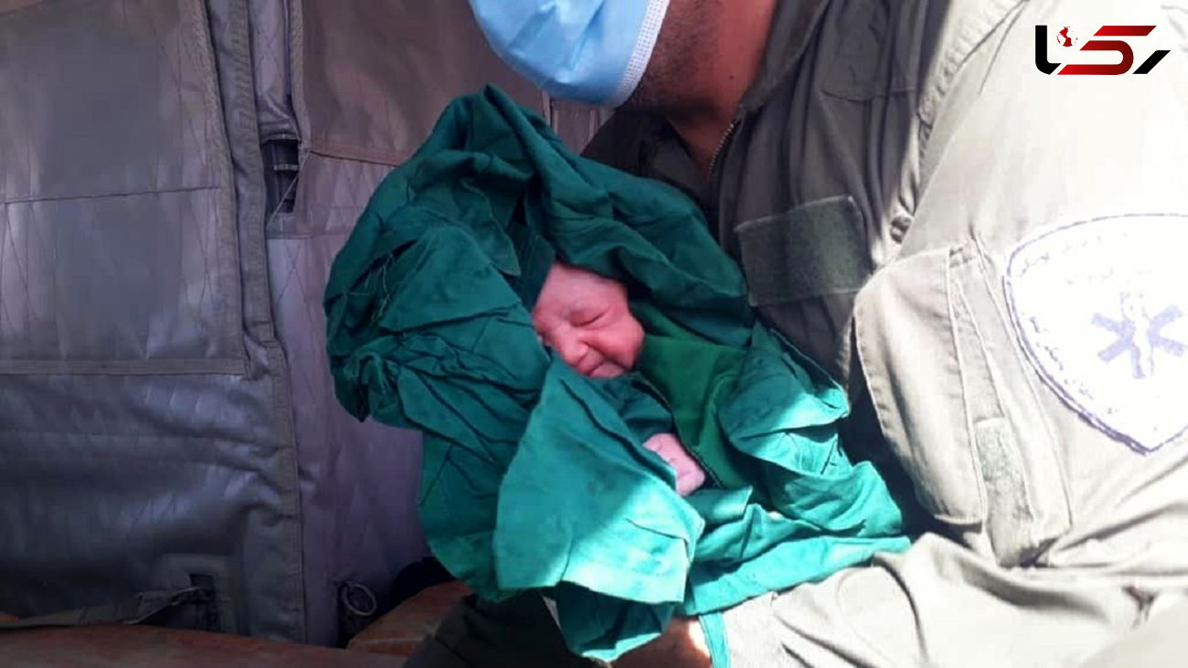عکس زیبا / نوزاد دختر پای بالگرد ارتش متولد شد 