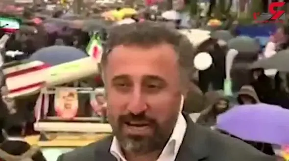 حضور تاکسی مجهز به موشک در راهپیمایی ۲۲ بهمن + فیلم 