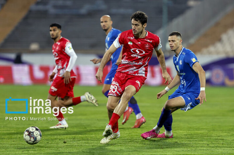 گولسیانی: جدا شدنم دست خودم نبود/ هر وقت بخواهند آماده‌ام به پرسپولیس برگردم