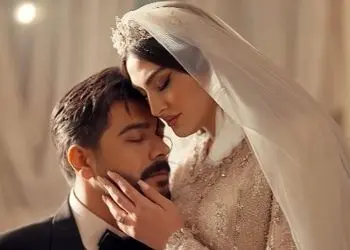 نگاهی به کارت عروسی پینترستی مریم مومن و سهیل قصدی به همراه گیفت های عروسی جذابشان+عکس