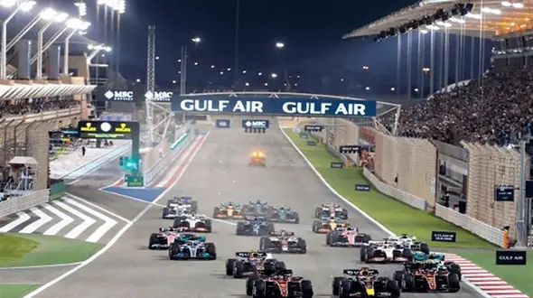 رونمایی هواپیمایی قطر از بوئینگ فرمول یکی! + عکس