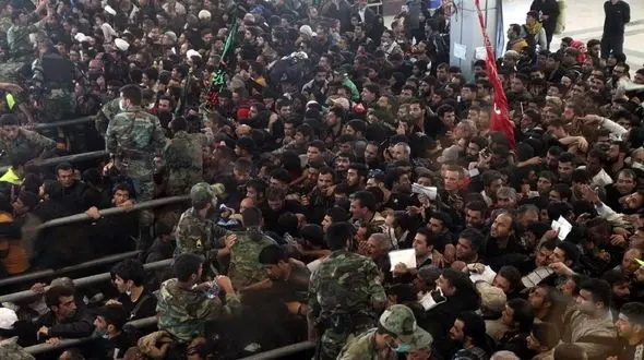  اجساد انفجار اتوبوس اربعین قابل شناسایی نیست / آخرین خبر از مسیر اربعین ! + صوت