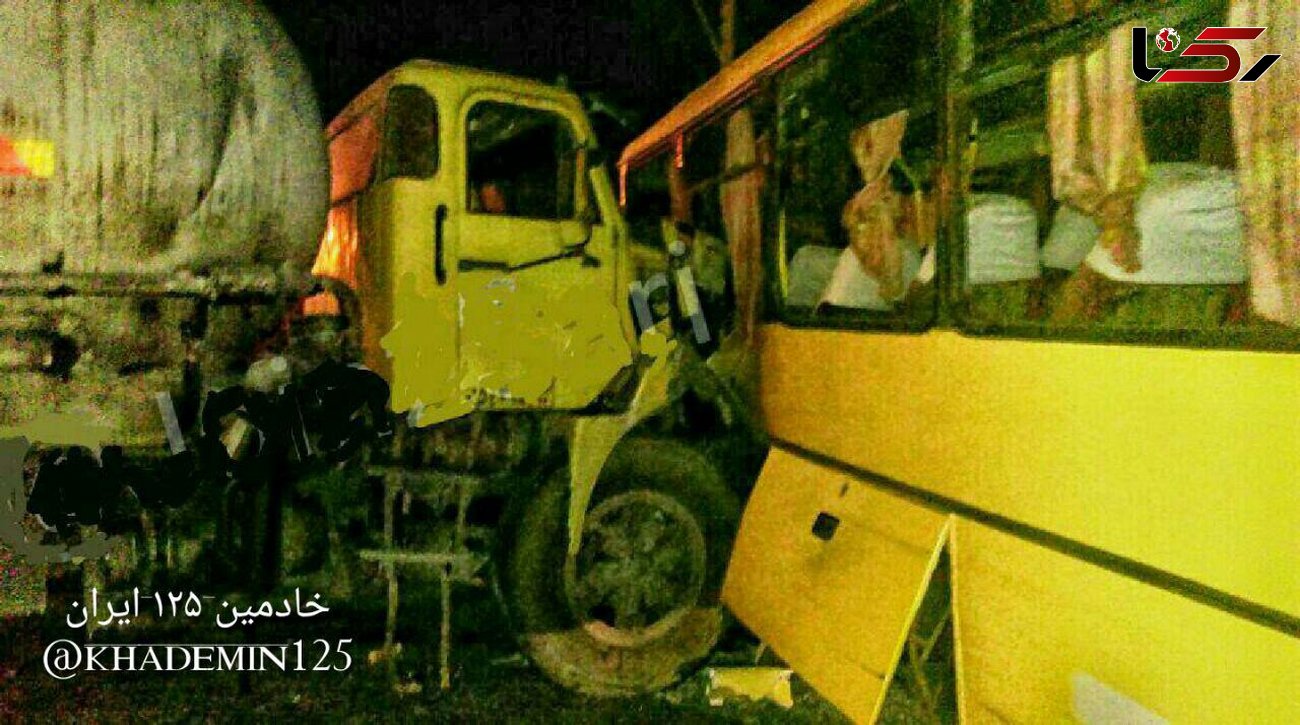  برخورد کامیون با اتوبوس شهری در ساری 21 زخمی بر جای گذاشت+عکس