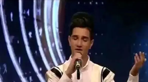 فیلم / مات و مبهوت ماندن داوران صداتو از صدای بهشتی جوان بختیاری /  با اجرای پسر بختیاری چشم داورا برق زد حتی دل باقی شرکت کننده ها هم لرزید