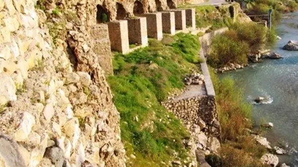 لرستان سرزمین آبشار کبوترلو و روستای زیبای چم بلبل