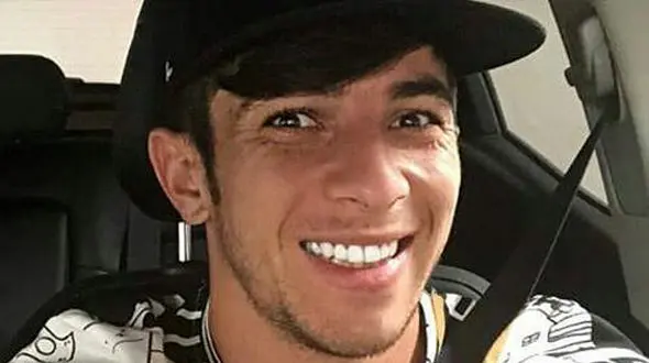 فوتبالیست سپاهان از همسرش رونمایی کرد + عکس متفاوت از عروس و داماد