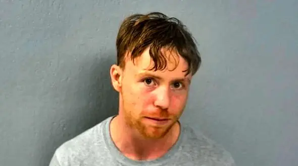 آزار شیطانی به دختر 12 ساله توسط مرد پلید / او موبایل می خواست + عکس