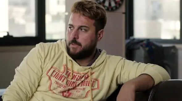 شیطنت های محسن کیایی با یک دختر ناز + عکس