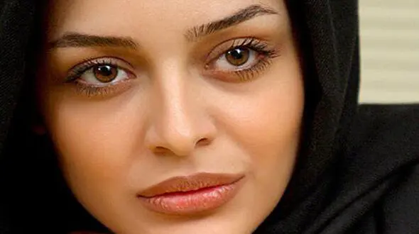2 عکس از تولد بازی های فوق گران خانم بازیگر ! / ثروت حیرت آور ساره بیات و شوهرش !