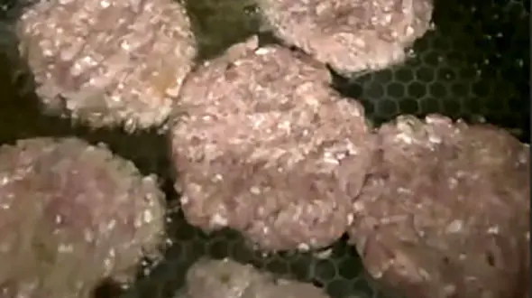 بهترین روش درست کردن همبرگر + فیلم