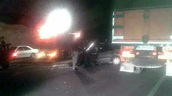 انحراف پژو پارس باعث کشته شدن دو سرنشین پژو 405 شد +عکس