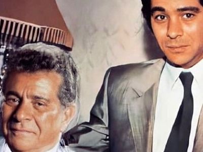 عکس / سفر در زمان / «استوارت ویتمن و بهروز وثوقی» در پشت صحنه فیلم قهرمانان /  سال 49