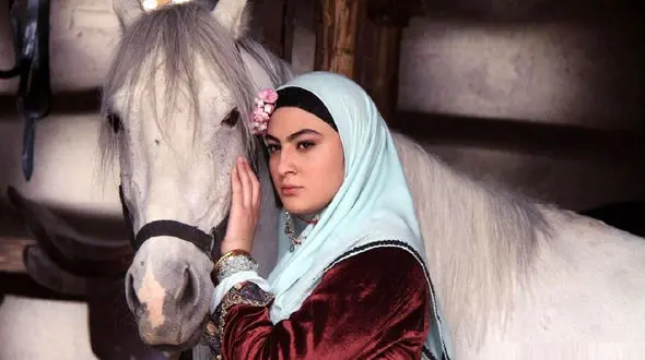 فیلم حرف ها و گریه های جگر سوز مریم مومن از دادگاه طلاق / اشک همه را درآورد!