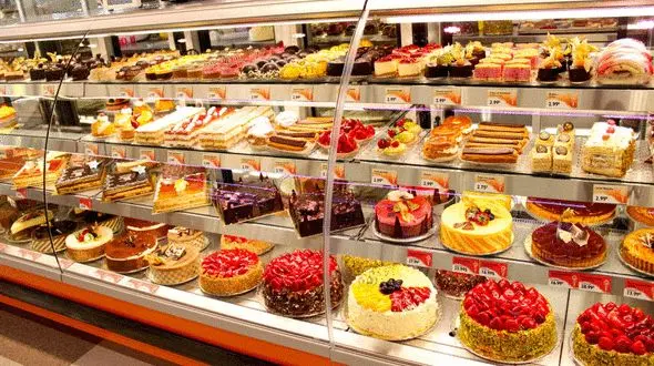 قیمت شیرینی شب عید افزایش نمی‌یابد/ نرخ مصوب هر کیلو شیرینی‌ تر ۲۶ هزار تومان