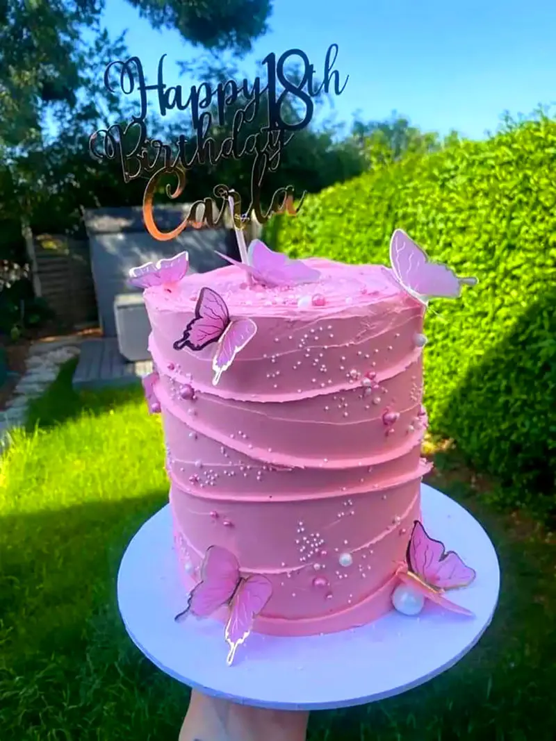 کیک تولد صورتی خاص