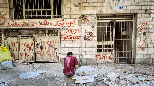 جنگ ۱۲ روزه و ۸۰۶ خانه آسیب دیده فقط در منطقه ۶ تهران / خاطرات زیر آوار، عشق روی دیوار؛ روایت بازسازی واحدهای آسیب دیده از جنگ + فیلم