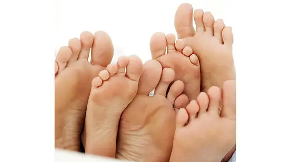 تست : شخصیت شما در شکل پاهایتان  ! / حتما بخوانید ! +عکس ها