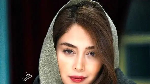 عکس / ژست دلبرانه دیبا زاهدی با عینک آفتابی شیک و خاصش! 