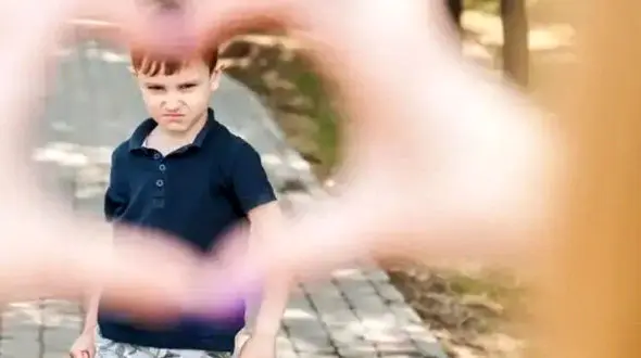 میانگین سن پدرها و مادرها در اولین فرزندآوری ۳۲ و ۲۷ سال