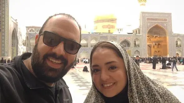 فیلم سورپرایز خواستگاری و بله گرفتن عاشقانه علی اوجی از همسرش نرگس محمدی در کنج خلوت صحن حرم امام رضا(ع).../ ایشالا همیشه خوشبخت باشین و عشقتون پایدار!