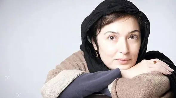 عکس آتنه فقیه نصیری تحت تاثیر  بیماری ام اس