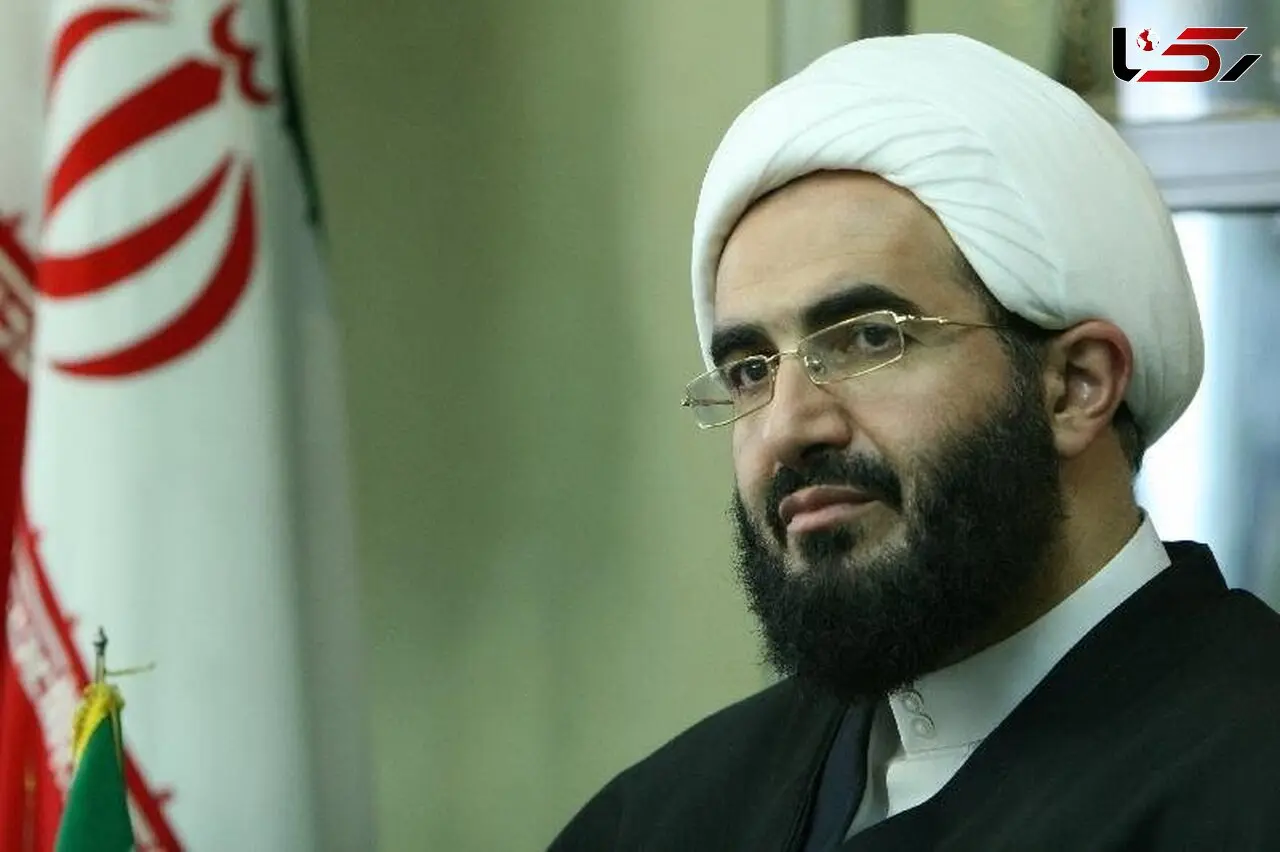  امام‌ جمعه جدید تهران با تی‌شرت چگوارا+ عکس