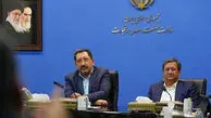 همتی: تسهیلات ریالی واحدهای تولیدی پرداخت می شود
