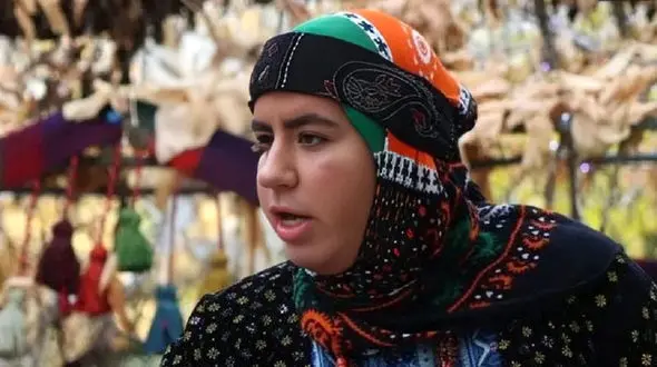 استوری بامزه و متفاوت روناک سریال «نون خ»