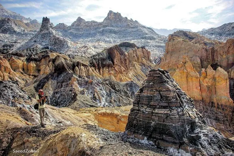 زیبایی کوه نمکی جاشک