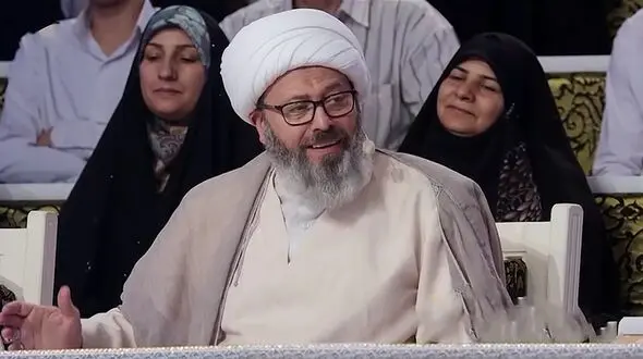 فیلم آوازخوانی ناباورانه روحانی مشهور ! / صدایش غوغا کرد !
