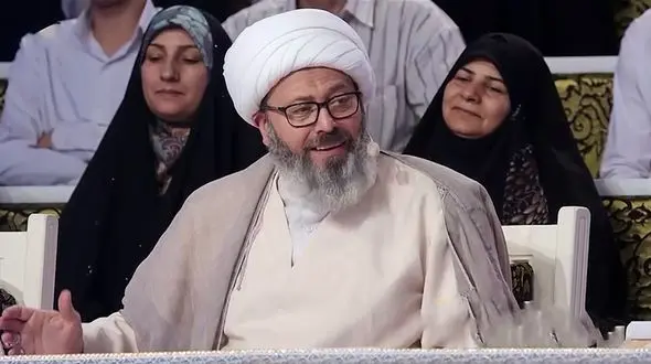 فیلم آوازخوانی ناباورانه روحانی مشهور ! / صدایش غوغا کرد !