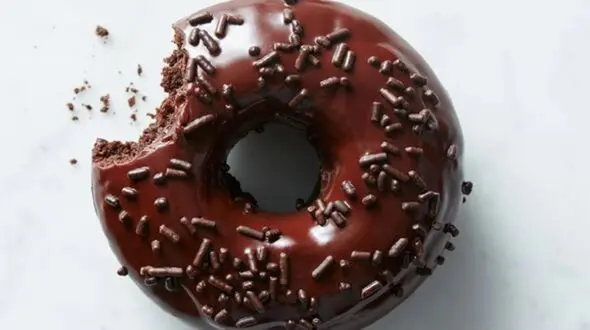 فیلم آموزش دونات خانگی آسان و بدون خمیر مایه 