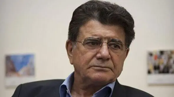 یادی کنیم از آخرین سلفی غم‌انگیز استاد شجریان با لب‌های خندان در کنار همسر دومش در بیمارستان