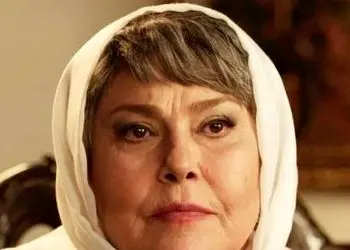 چهرۀ «مهرانه مهین ترابی» 34 ساله در هفتمین فیلمش؛ سال 70