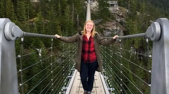 این زن جوان یک رژیم عجیب گرفته است! + عکس