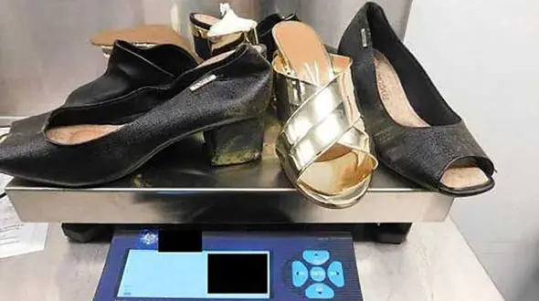  جاسازی عجیب مواد مخدر در فرودگاه +عکس 