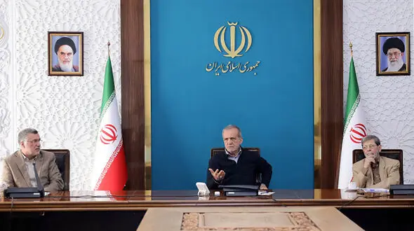 بررسی اقدامات انجام شده برای اجرای طرح پزشک خانواده با حضور دکتر پزشکیان/ تاکید رئیس جمهور بر ضرورت اتخاذ تمهیدات لازم برای پایداری منابع اجرای طرح
