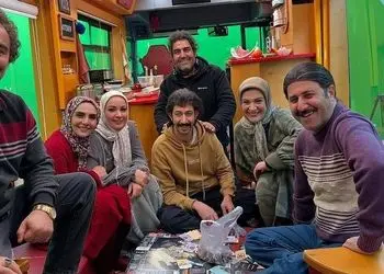 سیمپسون ها؟ نه ممنون خودمون پایتخت و محسن تنابنده رو داریم/ مشکل دستشویی داشتیم وقتی ناو هواپیمابر ترامپ مُد نبود