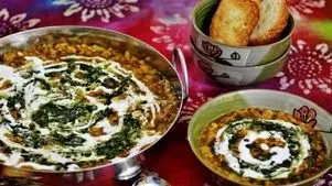 طرز تهیه آش کلم قمری مجلسی به سبک تبریزی