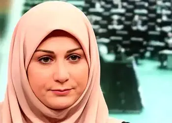 عکس جدید سوسن حسنی دخت همه را غافلگیر کرد؛ تغییر چهره باورنکردنی گوینده خبر