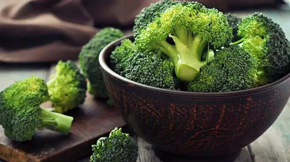 خطر سکته با زیاده روی در خوردن کلم بروکلی