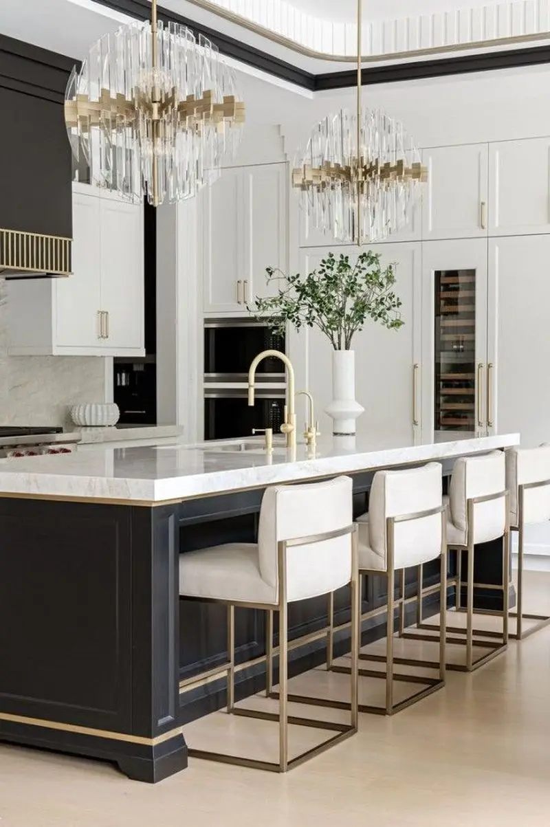 کابینت سفید مشکی | جدیدترین و شیک ترین مدل کابینت سفید مشکی ۲۰۲۶ از کلاسیک تا مدرن که عروس های باسلیقه طرفدارشن!