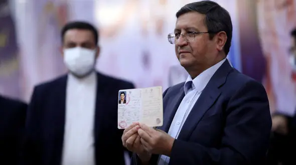 کشور یک رییس‌ جمهور اقتصاددان می‌ خواهد / محوریت برنامه من اقتصادی است