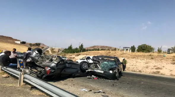 4 مصدوم در تصادف هولناک روستای قره بلاغ