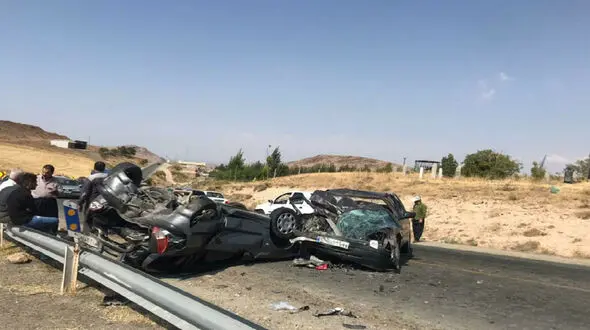 4 مصدوم در تصادف هولناک روستای قره بلاغ